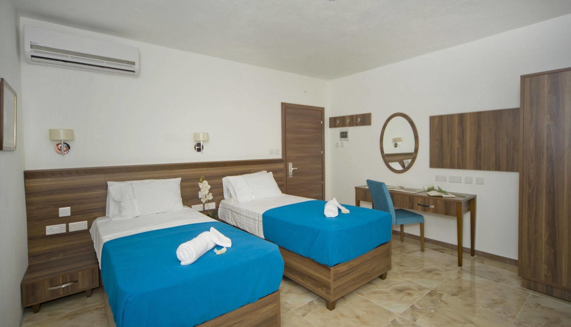 Slimiza Suites Hôtel 2*